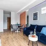 Apartament Premium New Town Private Parking Included