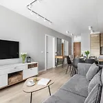 Apartament Premium New Town Private Parking Included *