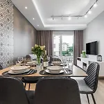 Apartament Premium New Town Private Parking Included *