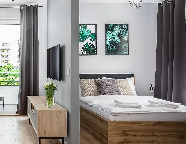 Premium New Town Private Parking Included *